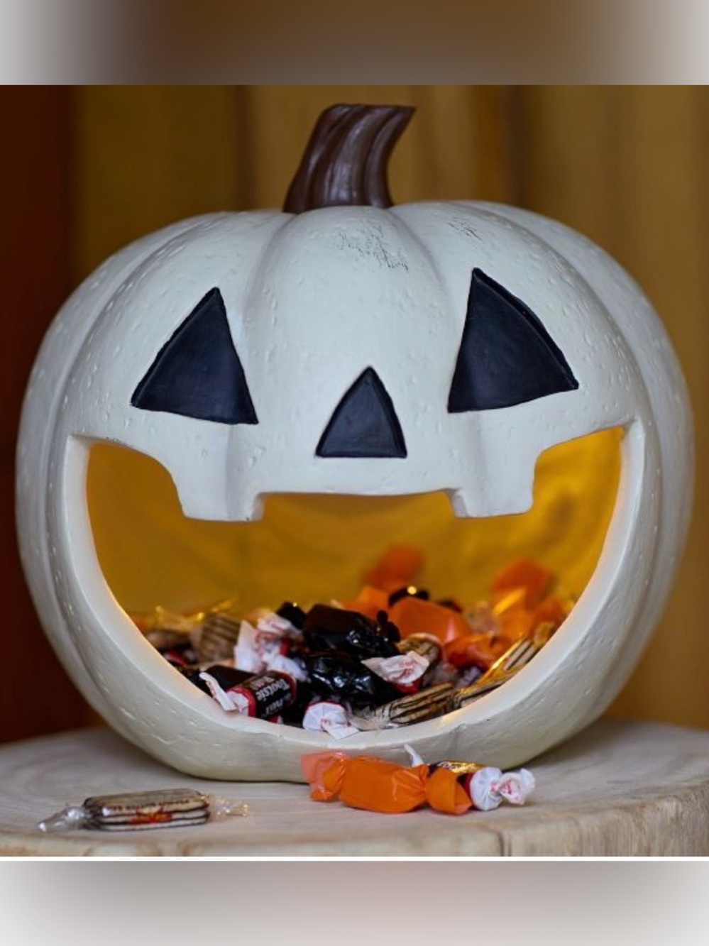 Pottery Barn Kids Lit Jack O’ Lantern Pumpkin Halloween Candy Bowl Sold Out New